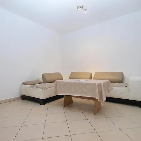 Fuer 4 Personen Ca 38 Qm In Liznjan, Istrien Suedkueste Von Istrien Apartment