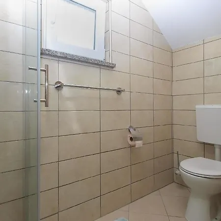 Fuer 4 Personen Ca 38 Qm In Liznjan, Istrien Suedkueste Von Istrien Apartment *