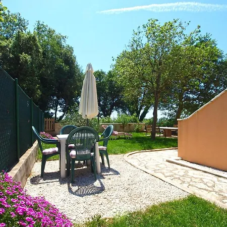 Apartment Fuer 4 Personen Ca 38 Qm In Liznjan, Istrien Suedkueste Von Istrien